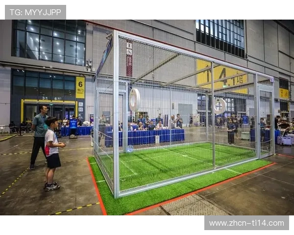 湖北航空模型锦标赛设置无人机足球项目，500余名选手参赛创规模新高